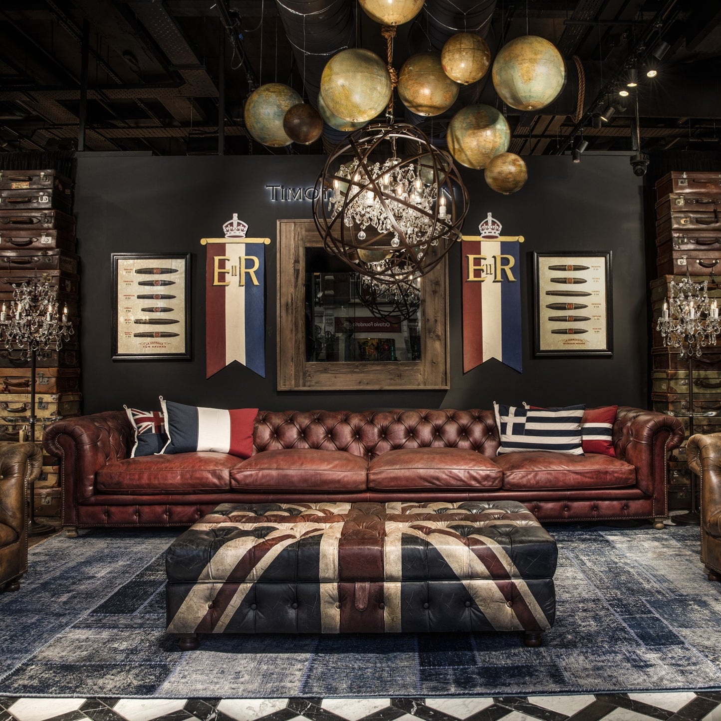 WESTMINSTER BUTTON STORAGE FOOTSTOOL