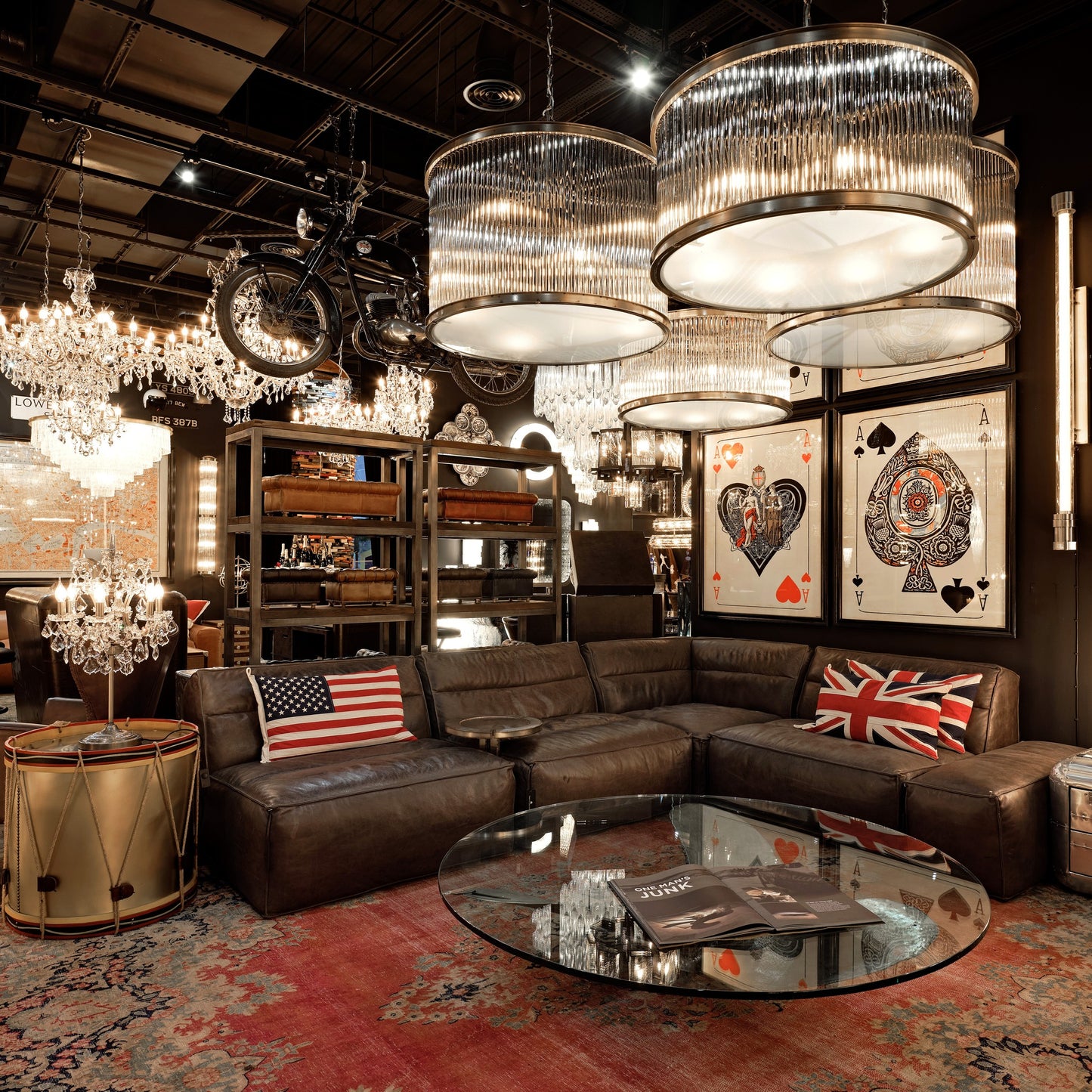 JUNK ART PROPELLER ROUND COFEE TABLE