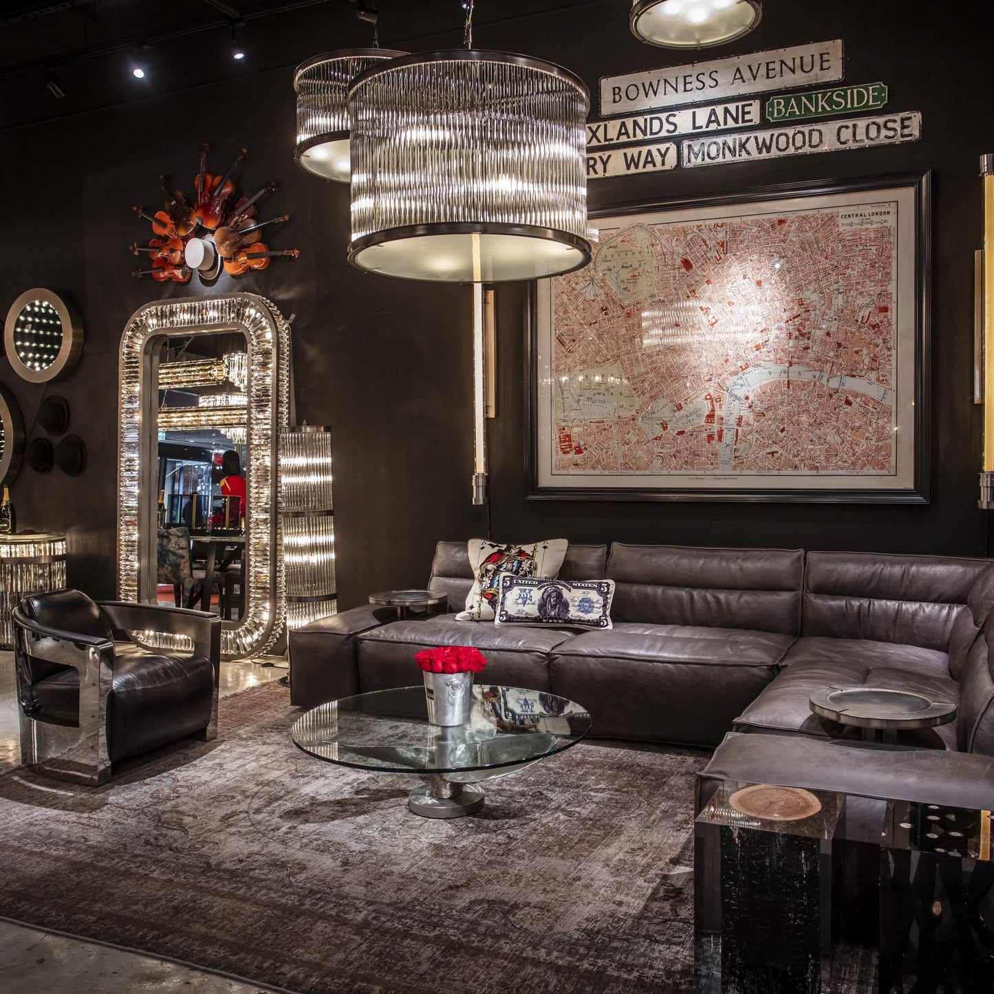 JUNK ART PROPELLER ROUND COFEE TABLE