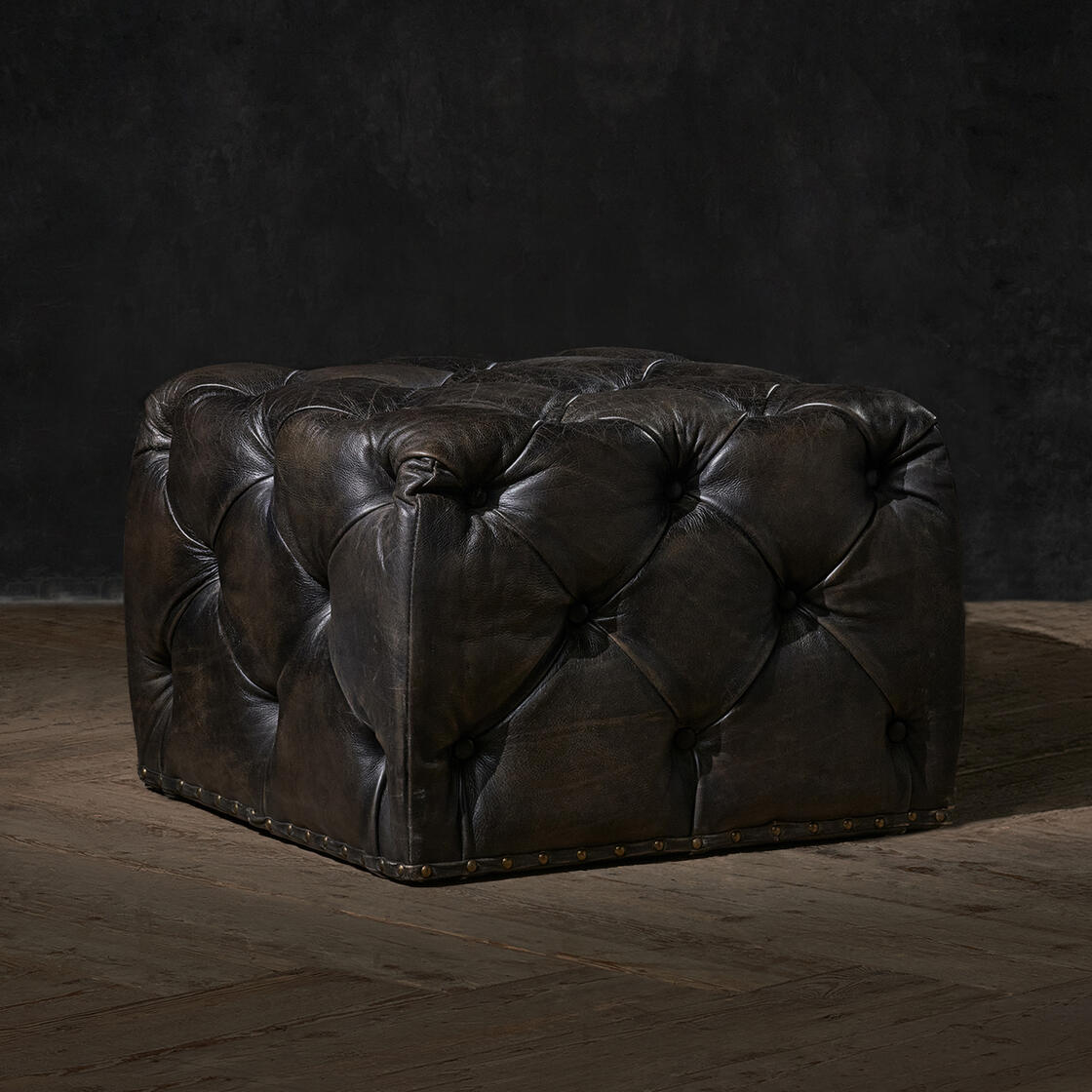 LORD DIGSBY SQUARE FOOTSTOOL