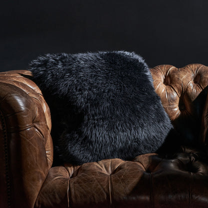 YETI BLACK SHEEPSKIN SQUARE