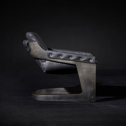 GRAND PRIX CHAIR