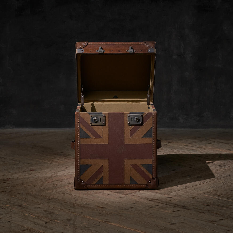 LONDON TRUNK