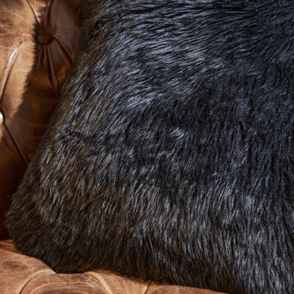 YETI BLACK SHEEPSKIN SQUARE