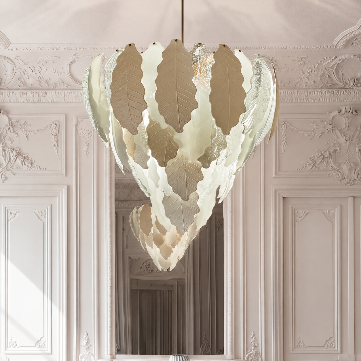 KELLY MEDIUM CHANDELIER