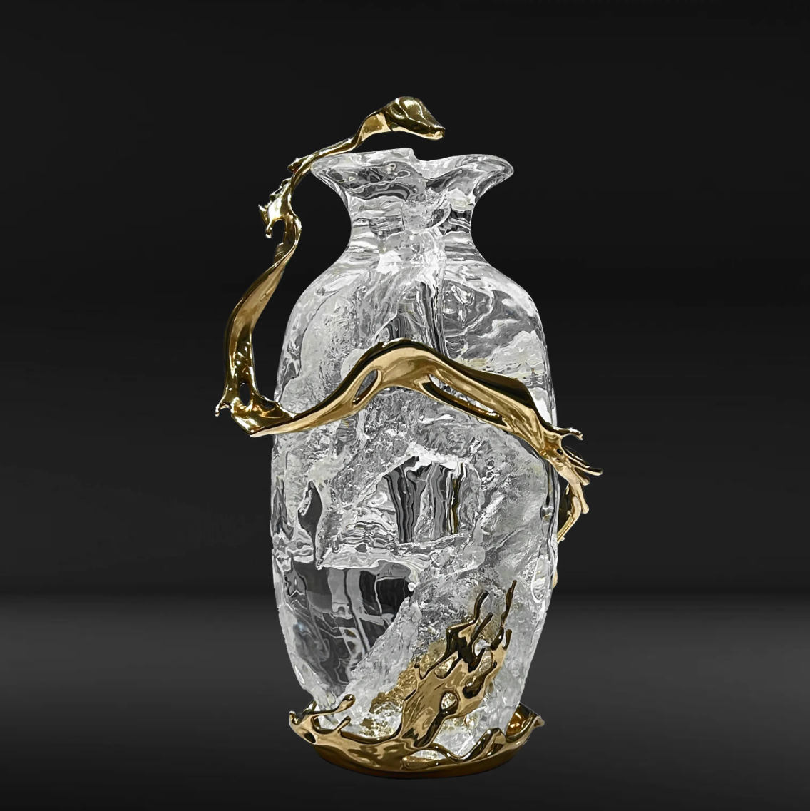 SNAKE VASE