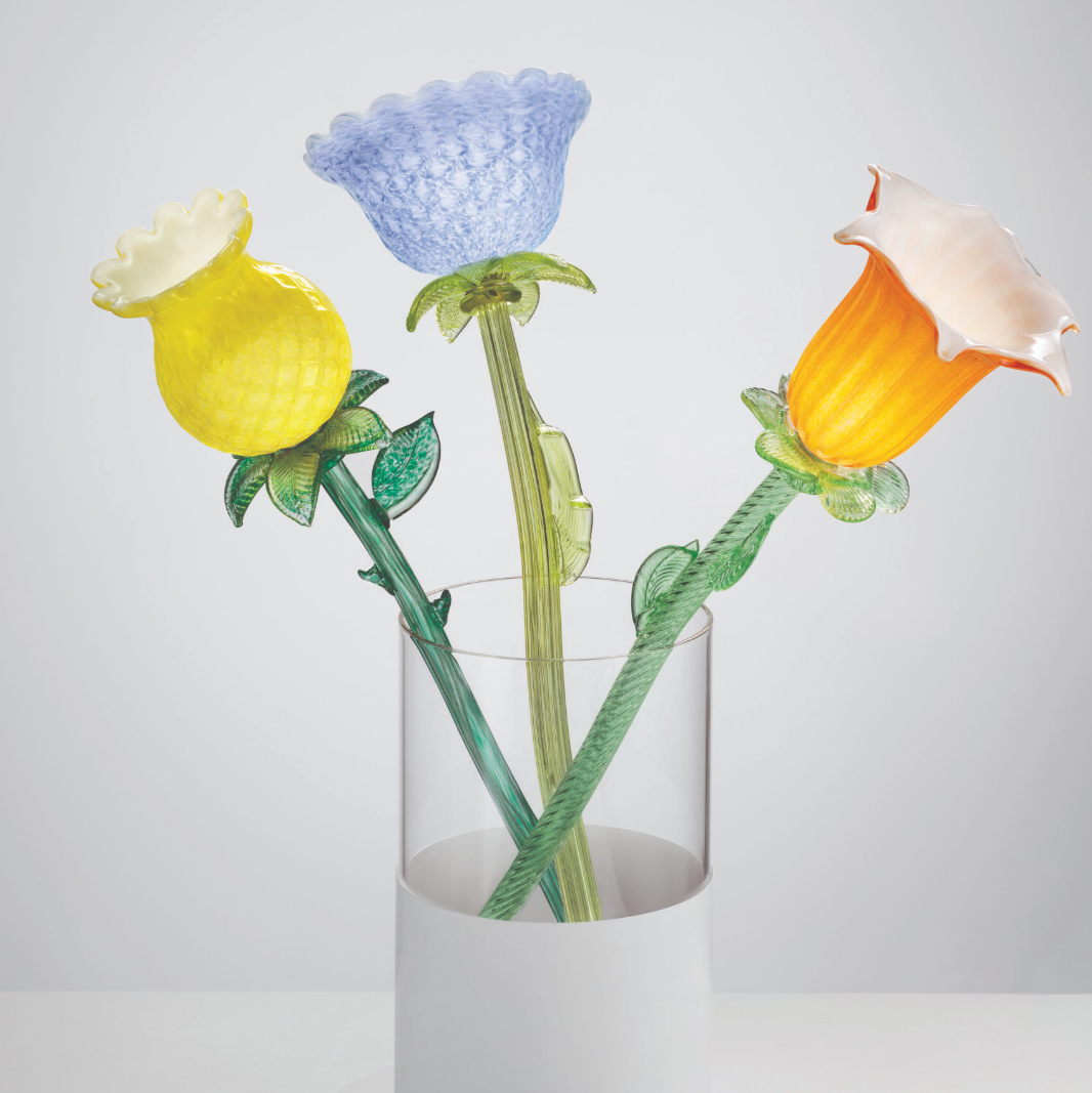 "FLOWERS IN WONDERLAND" 3 FLOWERS VASE LAMP