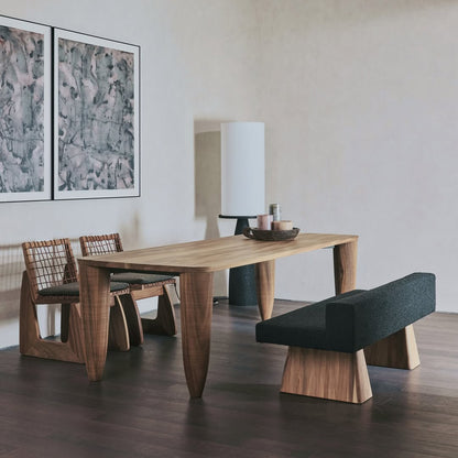 OAKLYN DINING TABLE