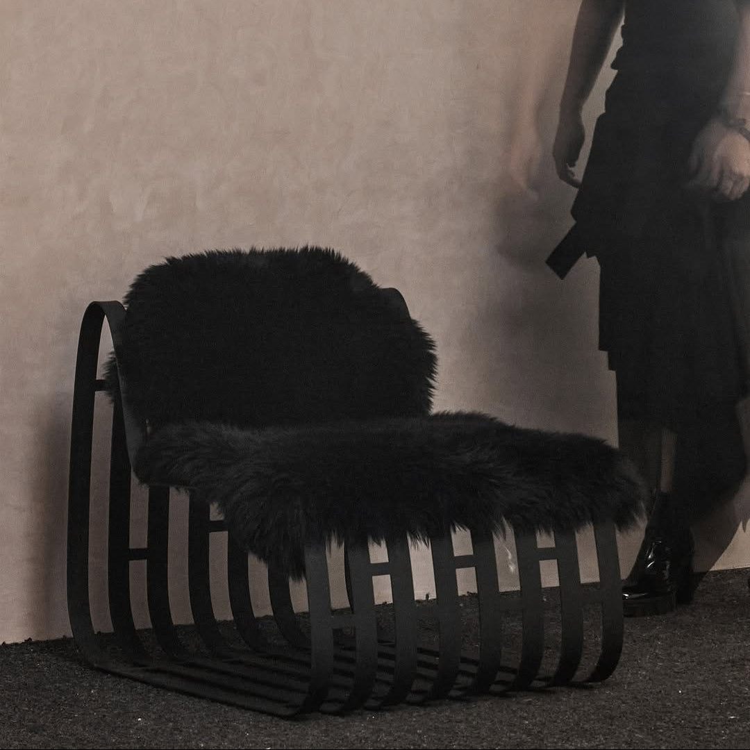 LAMBSKIN LOUNGE CHAIR