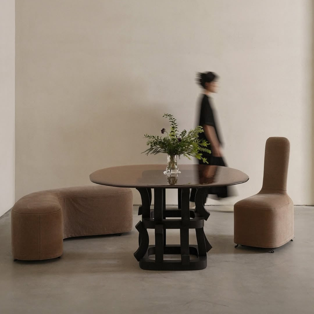 TESSERA DINING TABLE