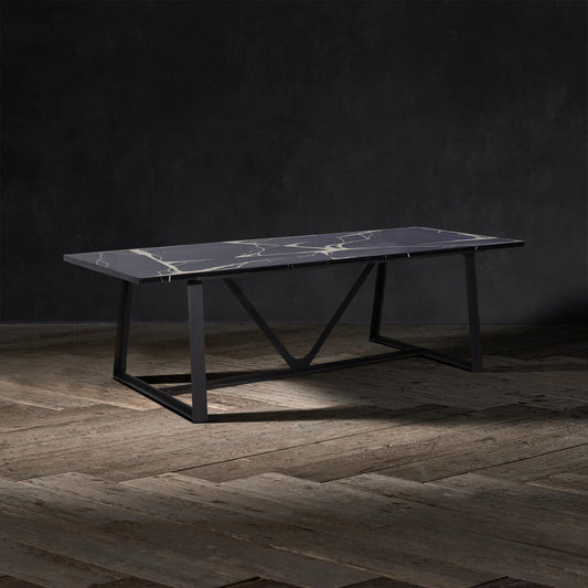 HESTIA DINING TABLE