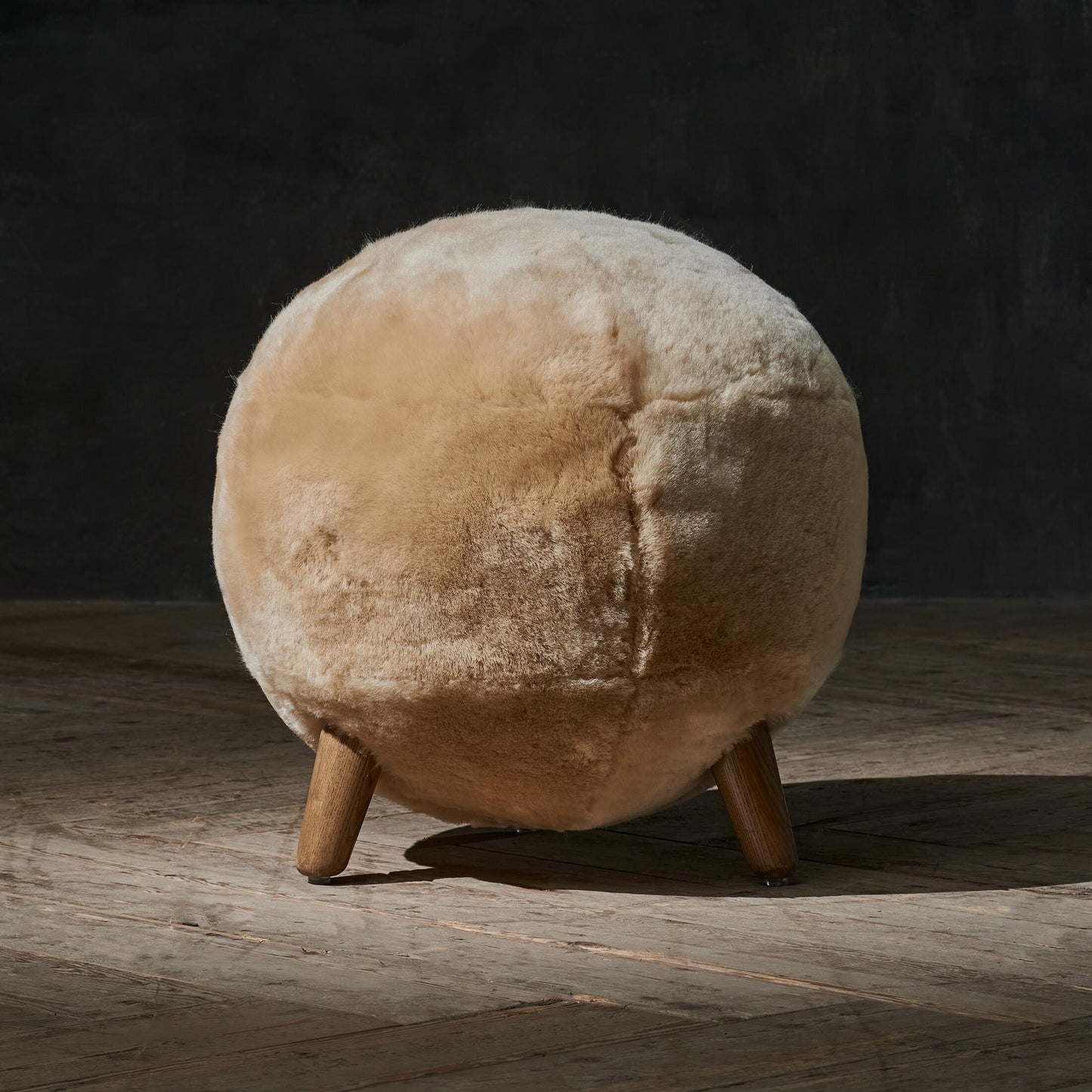 PASTEKH FOOTSTOOL