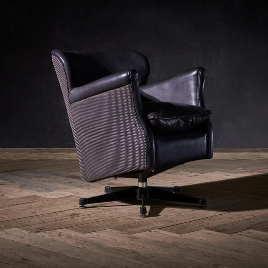 PUNK PROFESSOR CHAIR